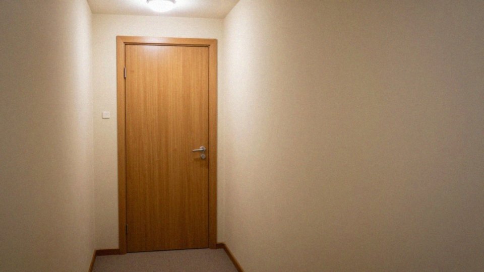 Czy policja może wejść do mieszkania bez nakazu?
